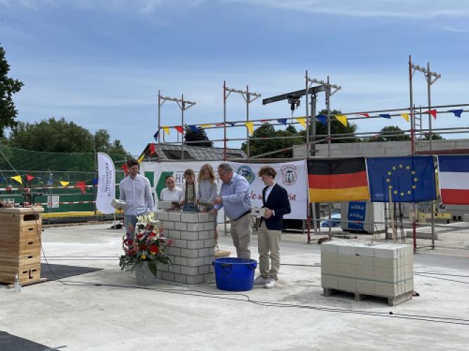 Grundsteinlegung neue 2-Feld-Sporthalle in Schönberg